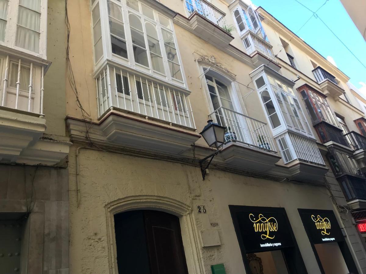 Precioso Alojamiento Con Patio Interior Cadiz Exterior photo