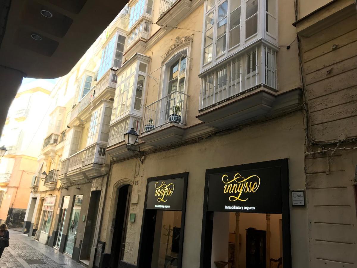 Precioso Alojamiento Con Patio Interior Cadiz Exterior photo